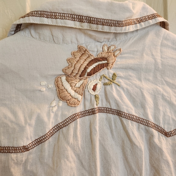 Cotton embroidered western button down shirt ¾ sleeves medium 🍄 feature🌻 - Picture 5 of 9